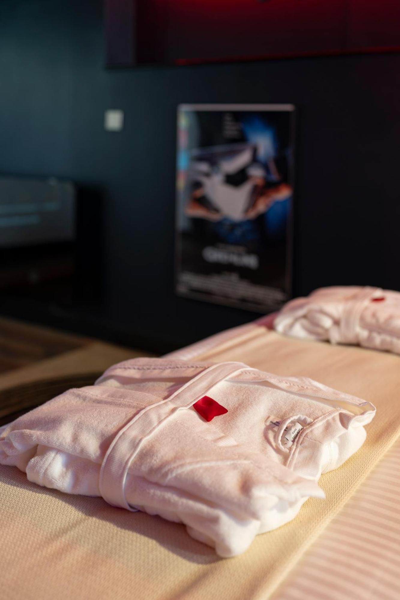 Cinema Room Haut De Gamme Avec Balneotherapie Nancy Exterior photo